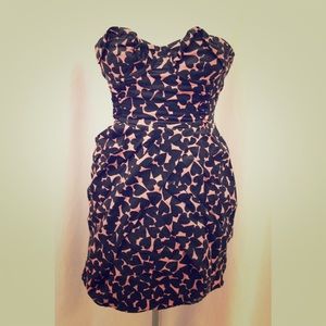 ON HOLD‼️ Adorable H&M Black & Pink Hearts Dress