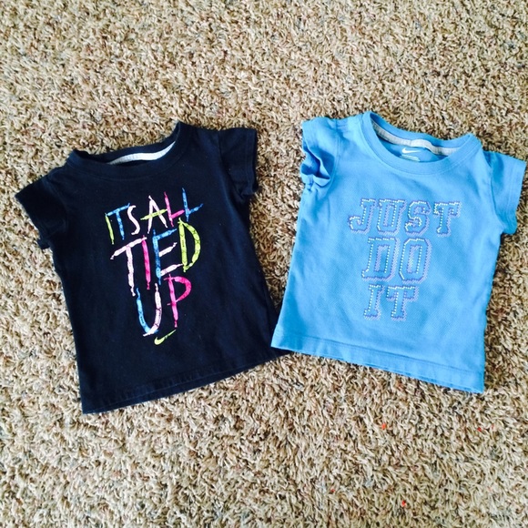 ❎Bundle Sold❎Nike Toddler Shirts Girl - Picture 1 of 3