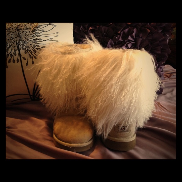 AUTHENTIC UGG Australia Furry boots size 10