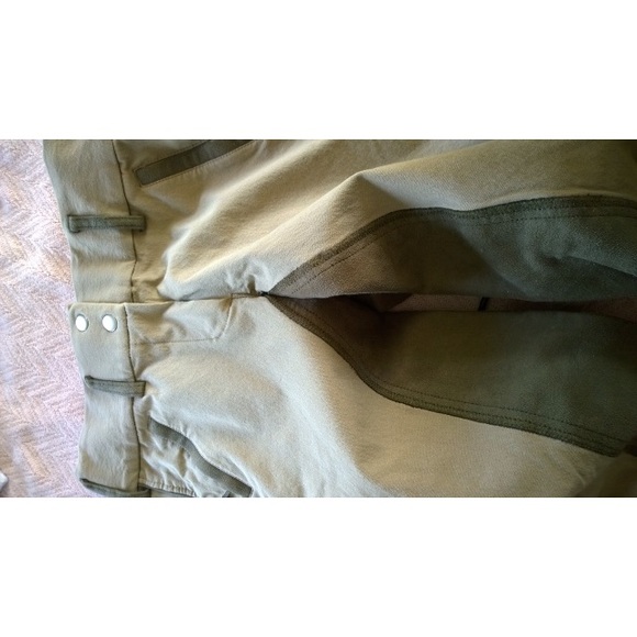 Breeches - Picture 2 of 3
