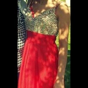 Prom dress only worn once, in beautiful shape.