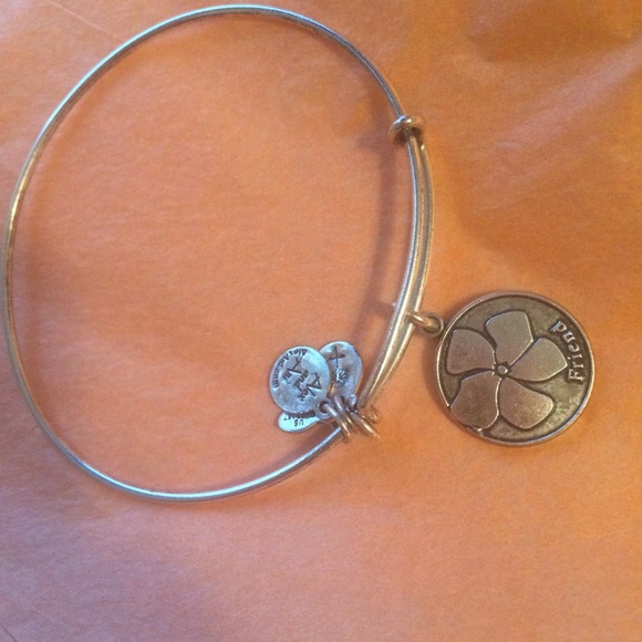 "Friend" with flower silver Alex and Ani bangle