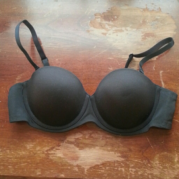 Victoria Secret strapless bra 38B