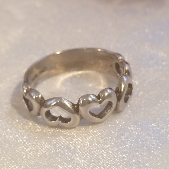 Sterling Silver 925 Heart Band Ring