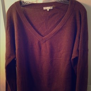Brown cashmere sweater