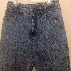 Vintage high waisted Guess jeans 👖💙