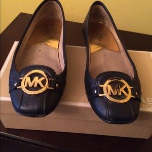 Navy Michael kors flats w box