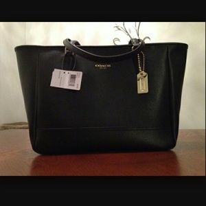 Coach saffiano weekend tote