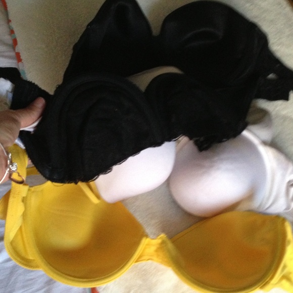 Bras 38 One victoria secret 40 c - Picture 4 of 4