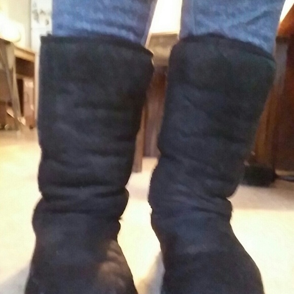🚫sold on mercari🚫Tall black uggs