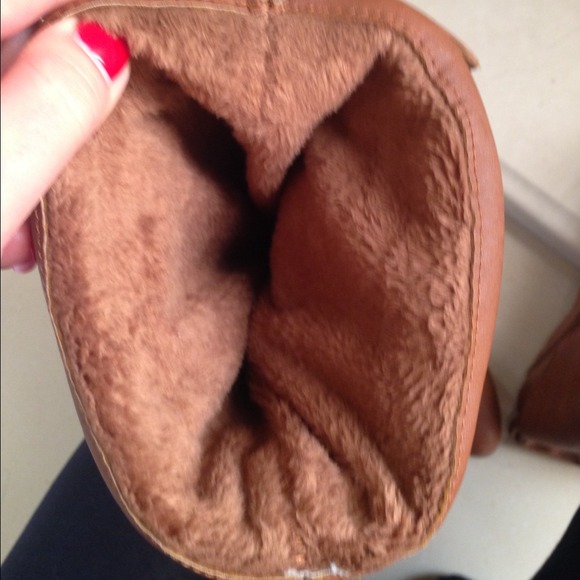 Light brown boots - Picture 2 of 4