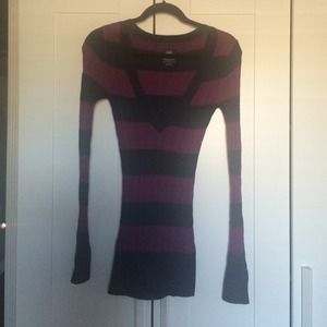 American eagle sweater