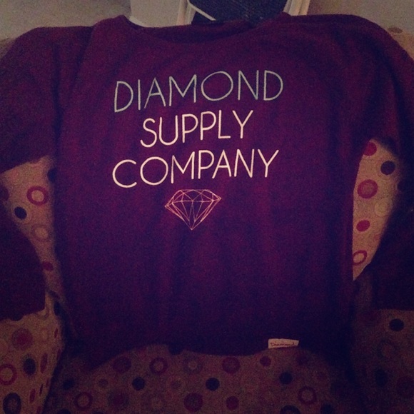 Long sleeve pull over sweatshirt
