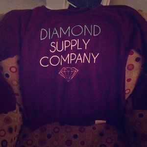 Long sleeve pull over sweatshirt