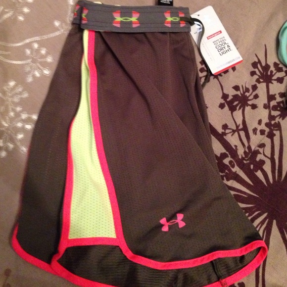 Priced to trade.  NWT. UNDER ARMOUR shorts.