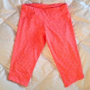 Calvin Klein performance capris.