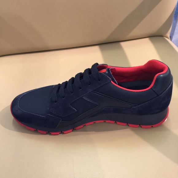 prada men's tennis shoes