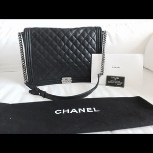 Large Chanel le boy bag