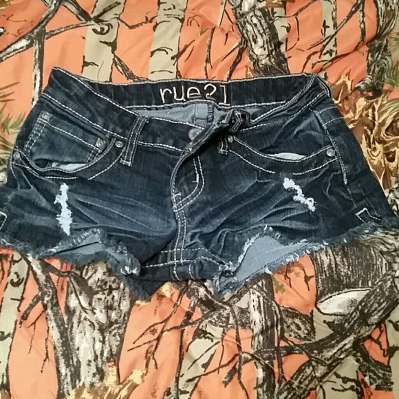 Rue 21 size 3/4 shorts