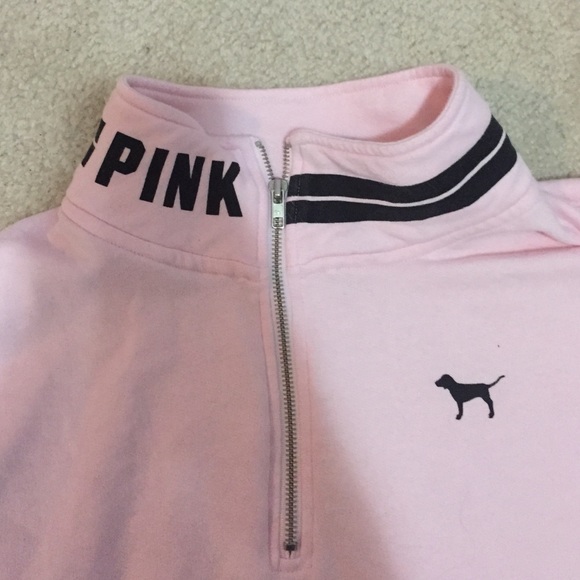 Light pink PINK pullover half zip up