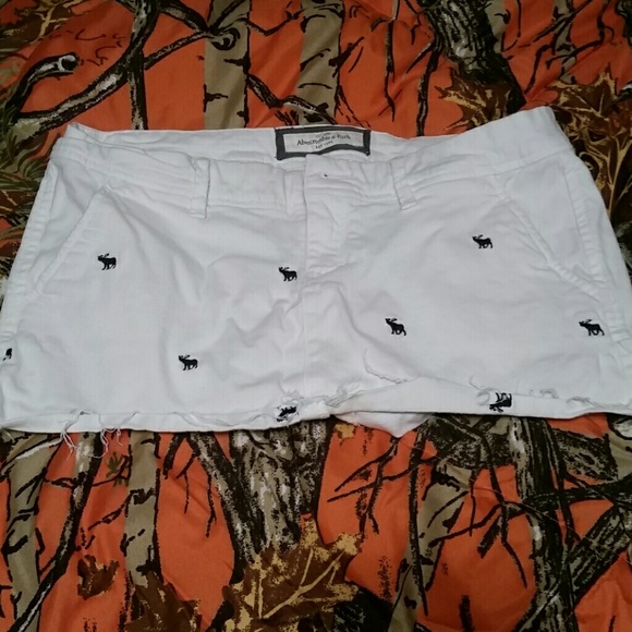 A&F Size 6 skirt