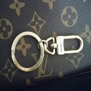 Louis vuitton chain(real)