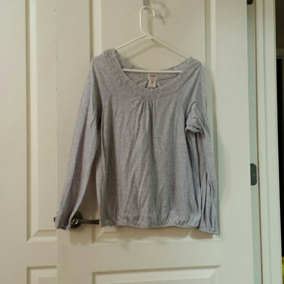 🌸Light weight grey top