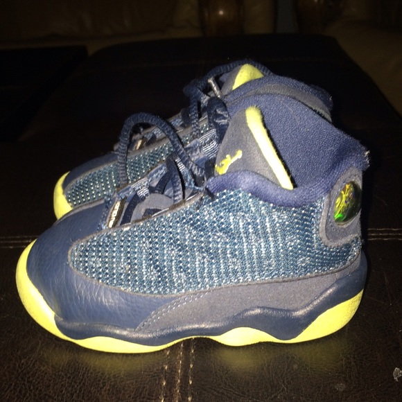 **SOLD**Nike Jordan's toddler size 6c