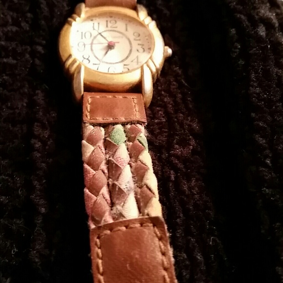 Watch - Picture 2 of 2