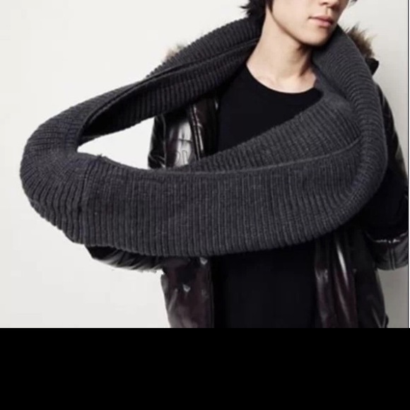 Infinity scarf - Picture 2 of 2