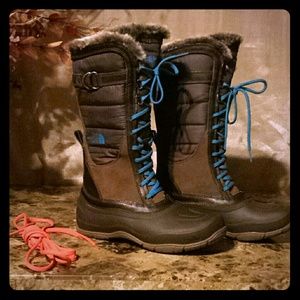 North face snow boots