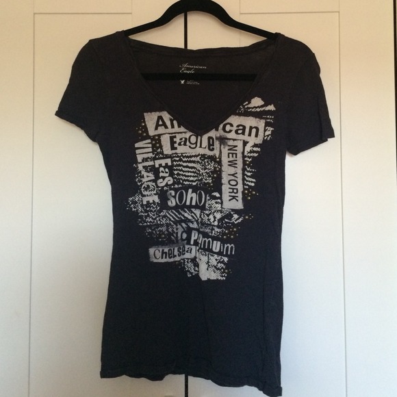 American eagle t shirt