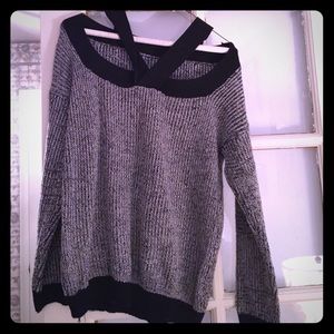 Very unique sweater🎀