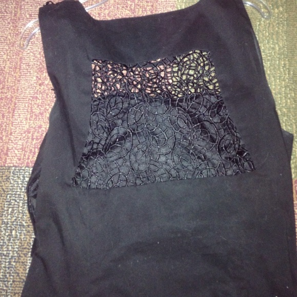 Formal dress - Picture 2 of 2