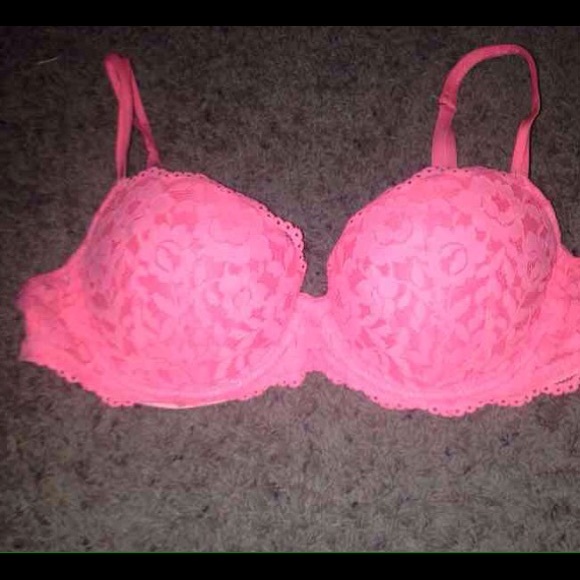 VS Bra