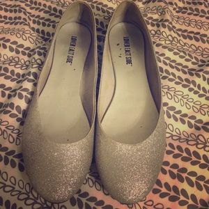 Sliver sandals wore one time size 10