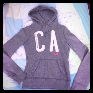 Grey Hollister Co. Hoodie/Sweater