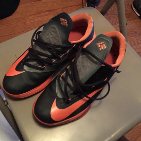 KD 6s (mens size)