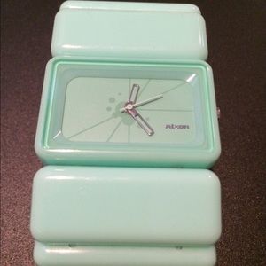 Nixon-The Vega Watch