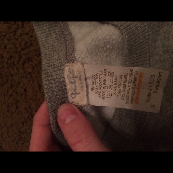 grey brandy melville sweater - Picture 2 of 3