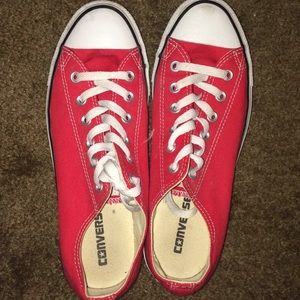 Red converse