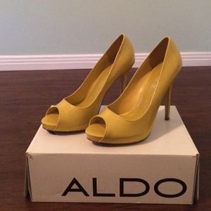Aldo Peep Toe Heels