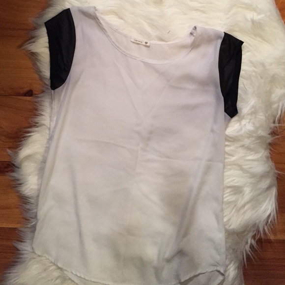 White blouse with faux leather sleeves