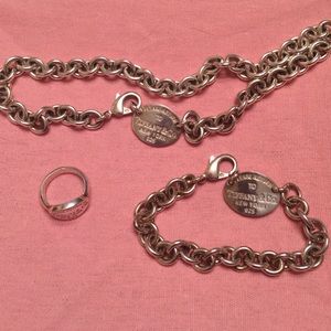 Tiffany and co jewelry set