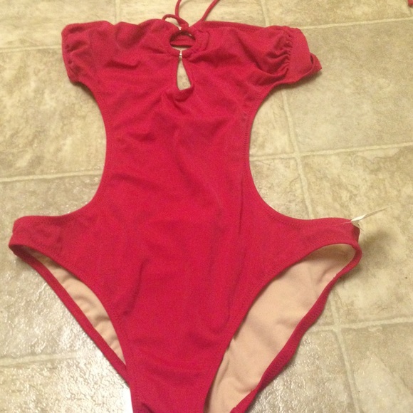 Cutout swimsuit