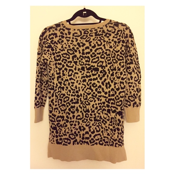 💕New💕 Banana Republic Leopard Sweater - Picture 2 of 3
