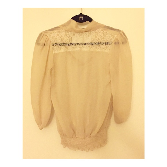 Sheer blouse with bow and lace detail - Picture 2 of 3