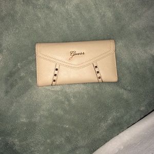 Guess wallet💋
