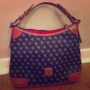 BRAND NEW Dooney & Bourke hobo bag
