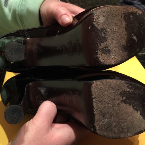 Fendi patent leather shoes. - Picture 3 of 3